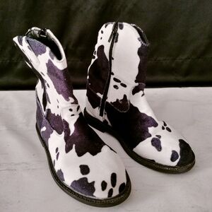 SIP Young Girl Kids Cow Print Boots Velvet Touch Sz 9 Cowgirl